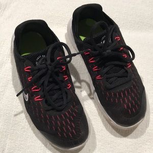 Nike Black and Red Running Shoes Youth Size 3.5Y